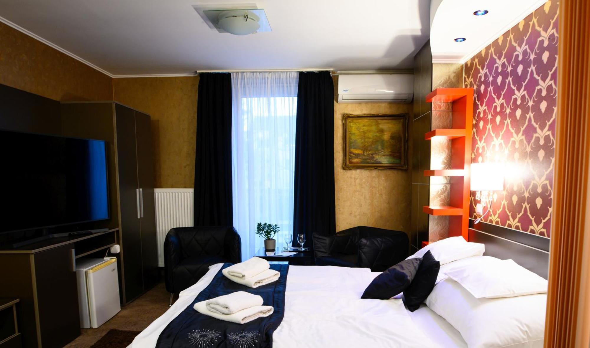 Palermo Panzio Hotel Nyíregyháza Eksteriør billede